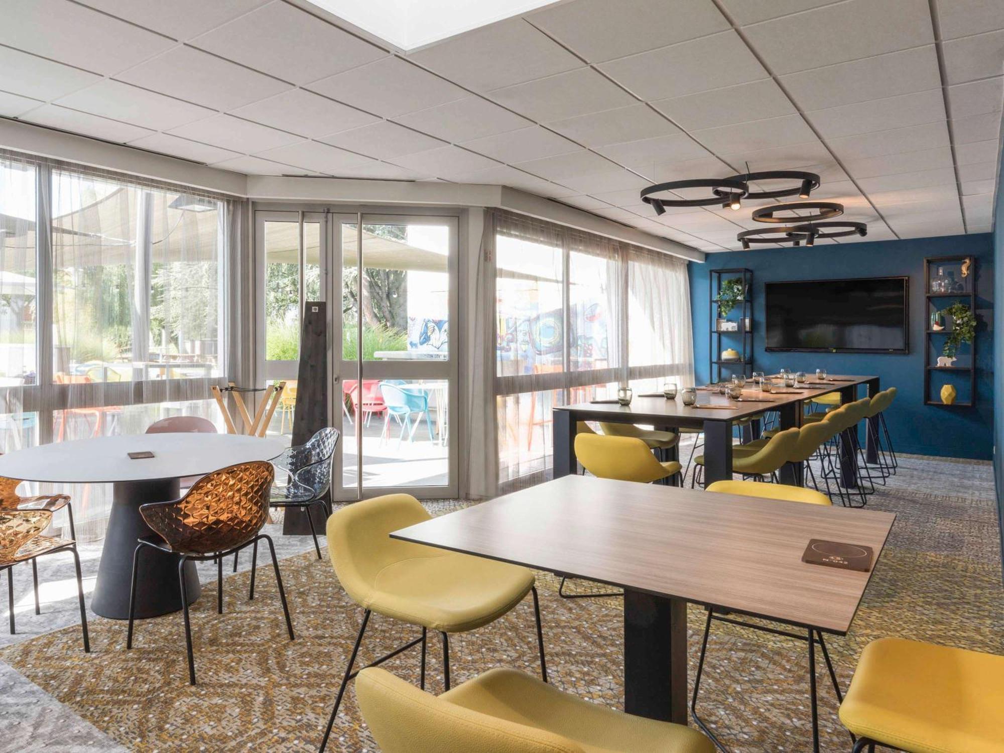 Novotel Lyon Meeting & Events 4*